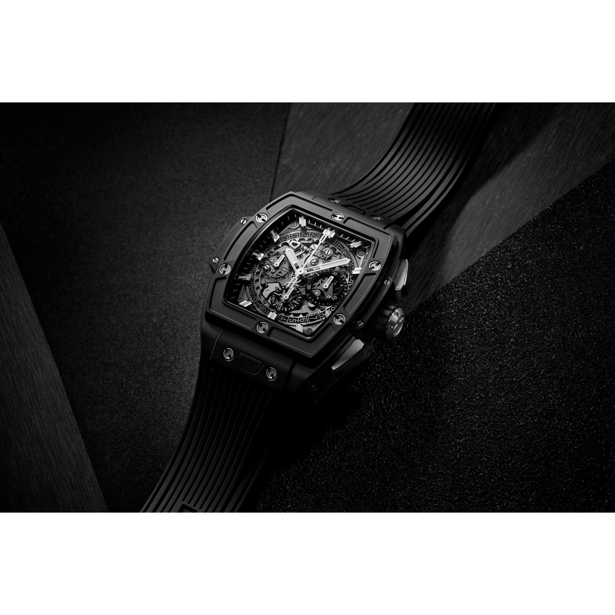 642.CI.0170.RX – Mall of the Watch